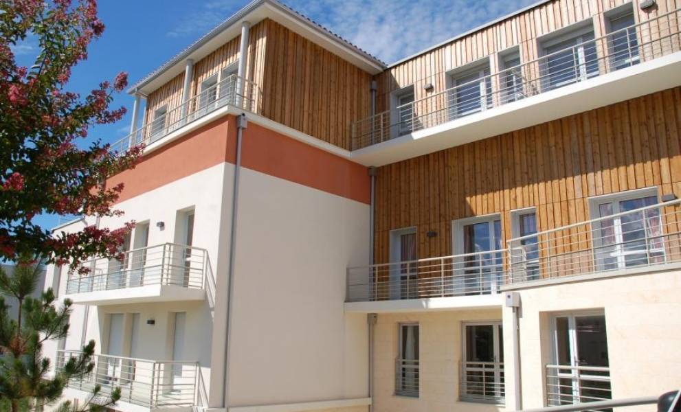 Maison De Retraite La Boetie Le Taillan-médoc Photos