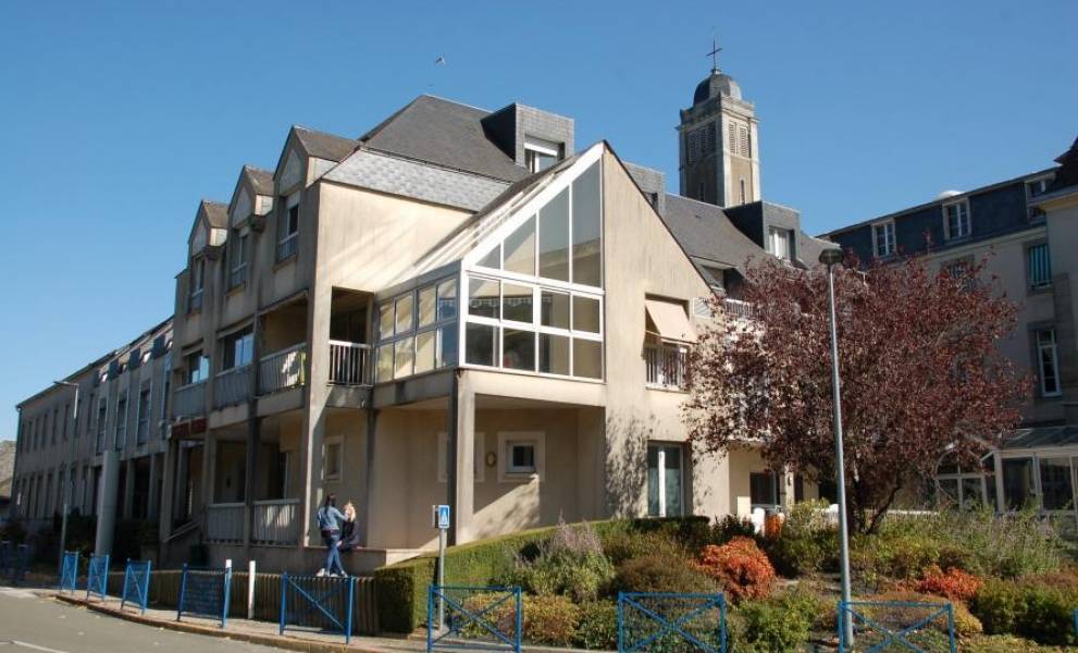 👍 EHPAD Centre Hospitalier Le RocherFleuri  Laval  Mazette