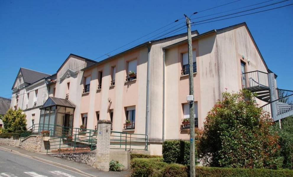 👍 EHPAD La Croix Papillon SaintChristophesurleNais