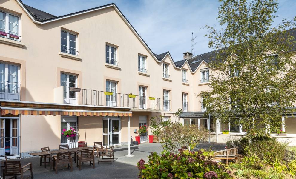 photo de EHPAD Hom'Age Les Pervenches Biéville-Beuville