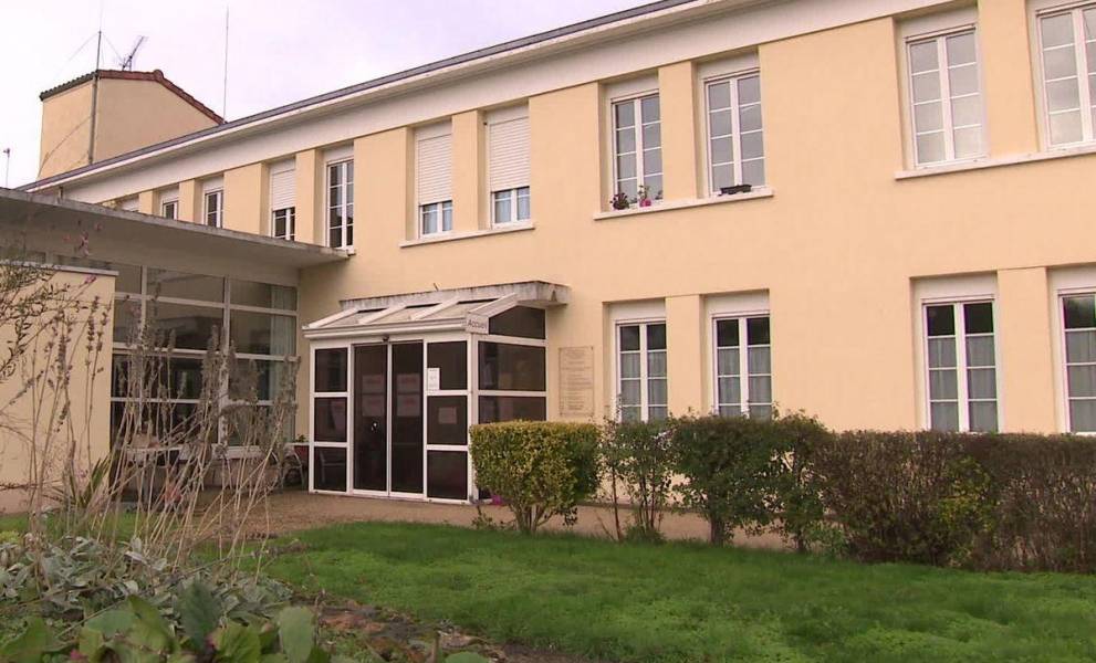 👍 EHPAD Les Jardins de Montplaisir | Ligugé | Mazette