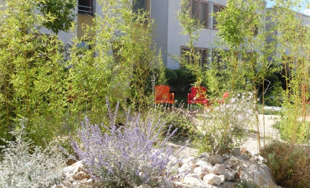 Ehpad Les Jardins De Saint Hilaire Saint Hilaire De Brethmas Mazette