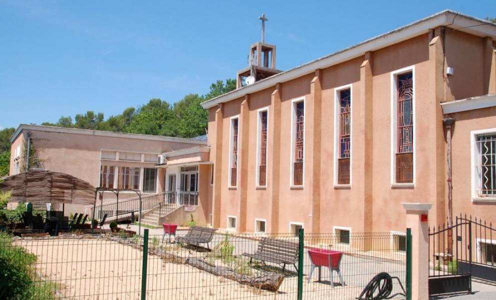 Ehpad Les Jonquiers Saint Paul En Foret