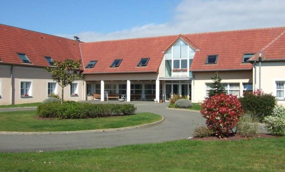 👍 EHPAD Korian Villa du Chêne d'Or BonchamplèsLaval Mazette