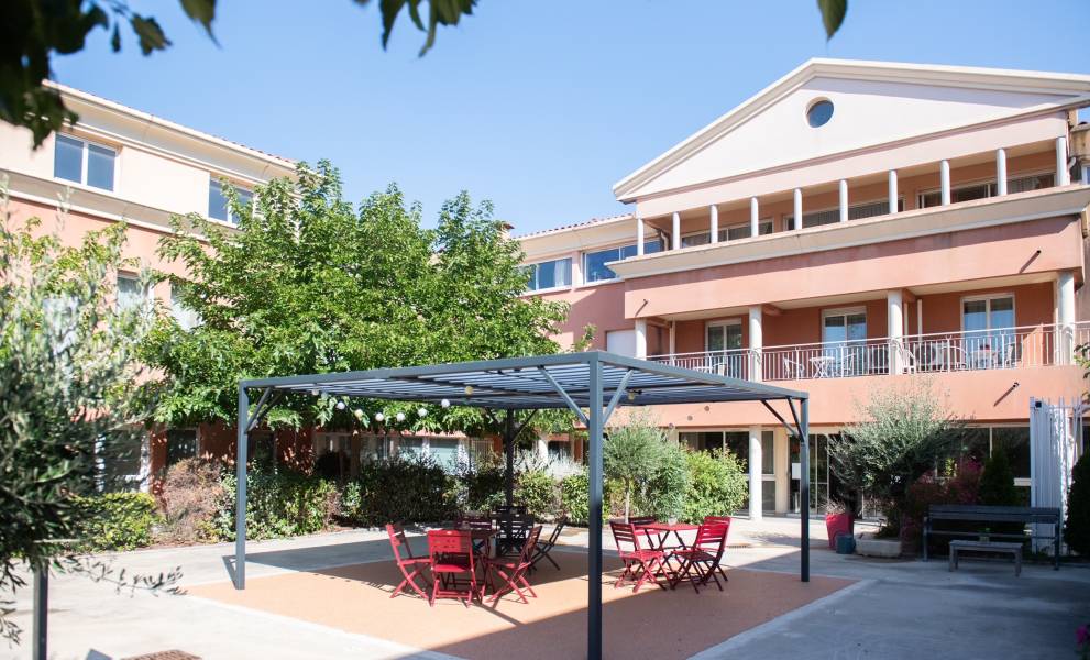 photo de EHPAD Les Jardins de la Crau Miramas
