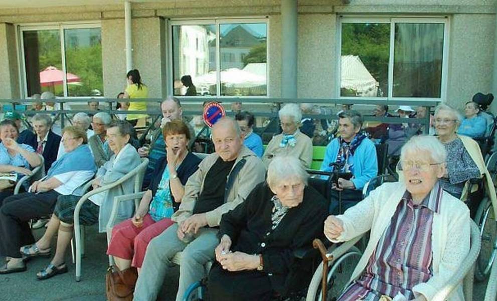 👍 EHPAD Maison SainteFamille Plumelin Mazette