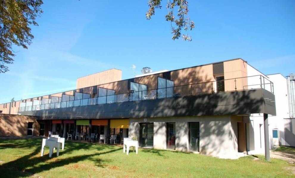 83 Rue Des Simes 16340 L Isle D Espagnac