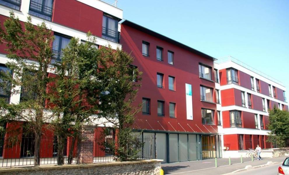 24 Rue Du Maréchal Joffre 78000 Versailles