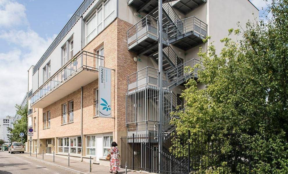 👍 EHPAD SainteFamille VandoeuvrelèsNancy Mazette