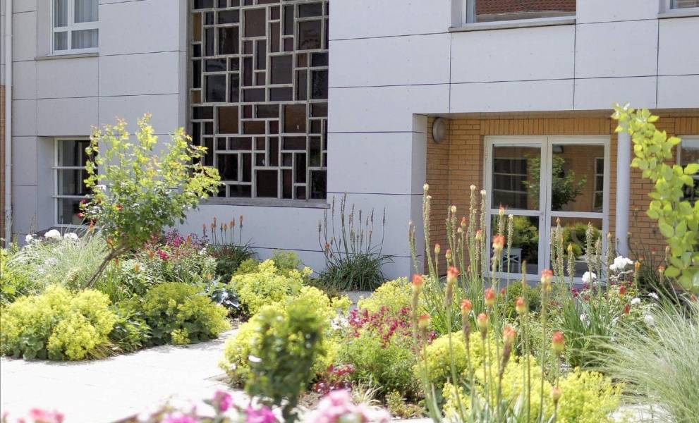 👍 EHPAD Temps De Vie Le Clos Fleuri  SaintAndrélezLille  Mazette