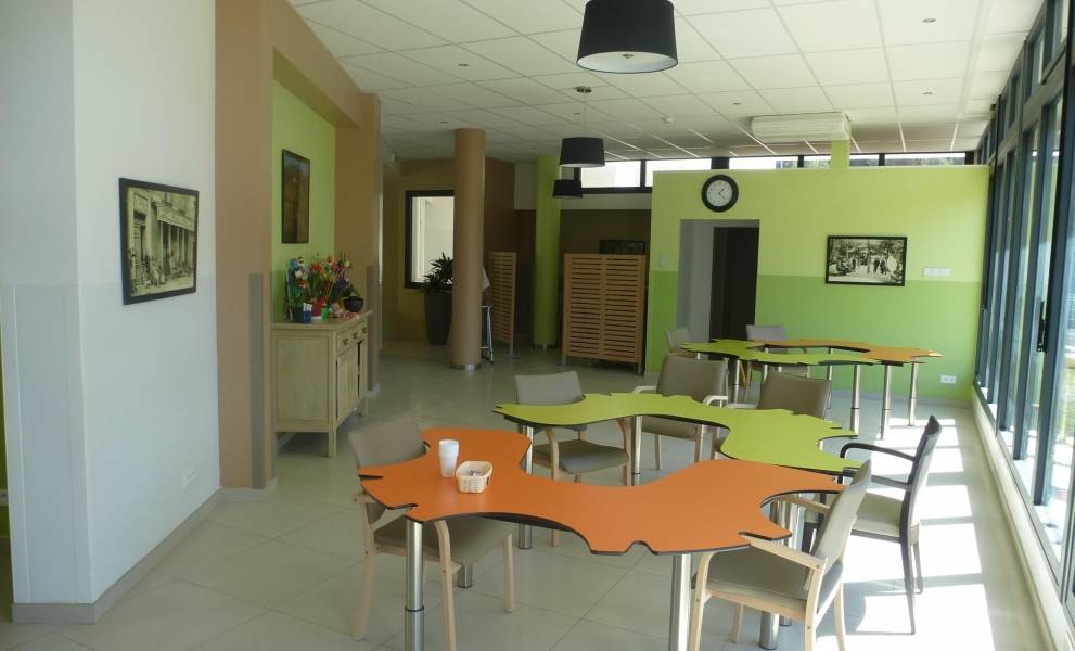 👍 EHPAD Le Val Fleuri  LamaloulesBains  Mazette