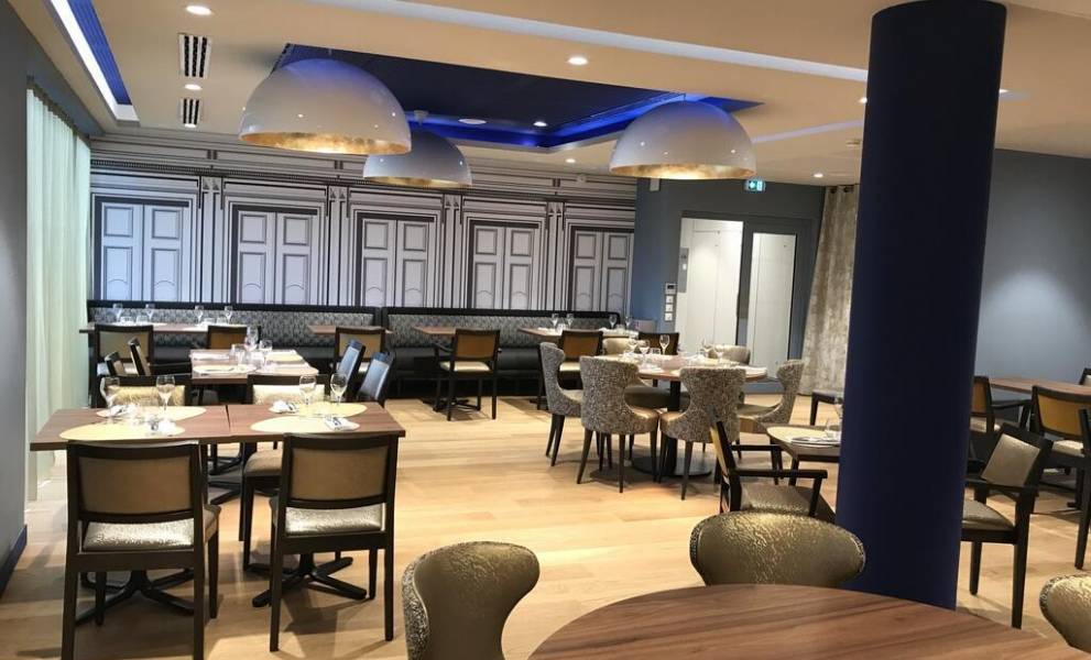 2 Rue Alexis De Tocqueville 78000 Versailles