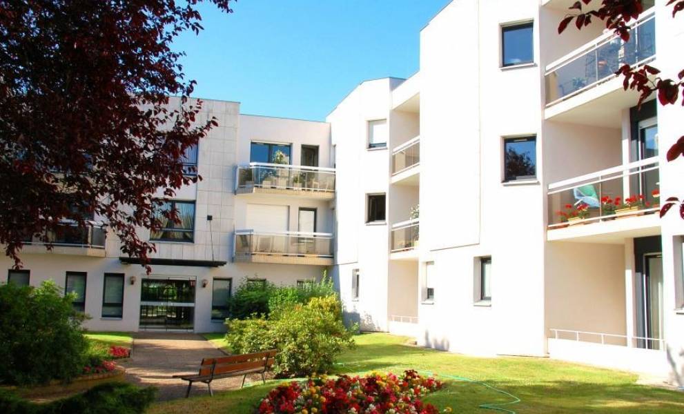 2 Rue Alexis De Tocqueville 78000 Versailles