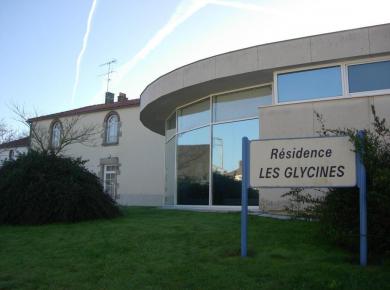Les Glycines Les Glycines