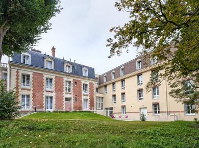 Le Cèdre Le Cèdre
