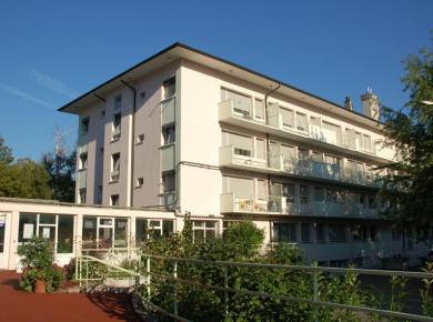 Les Grillons Les Grillons