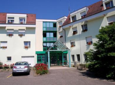 Im Laeusch Im Laeusch