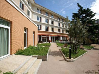 La maison du Grand Cèdre La maison du Grand Cèdre