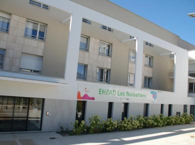Les noisetiers Les noisetiers