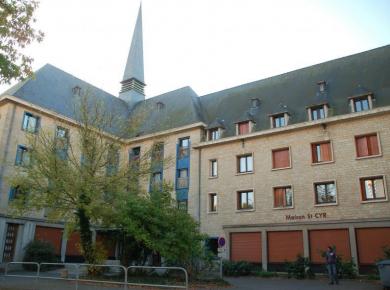 Saint-Cyr Saint-Cyr