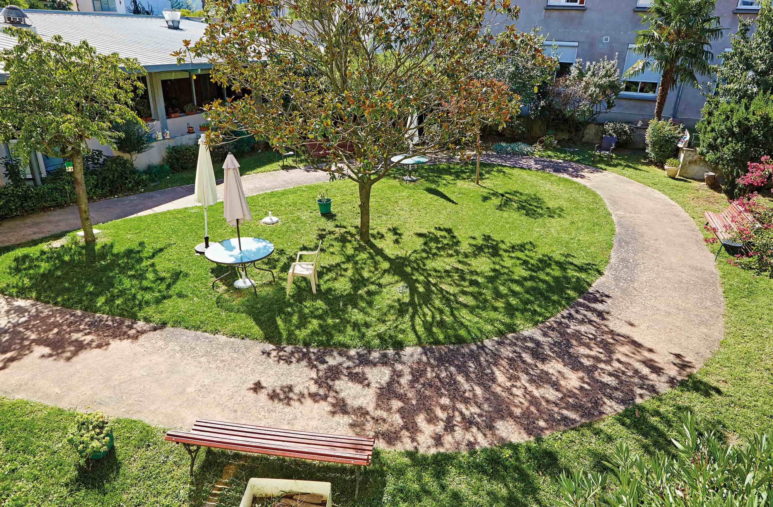 👍 EHPAD ANRAS SainteMonique Toulouse Mazette