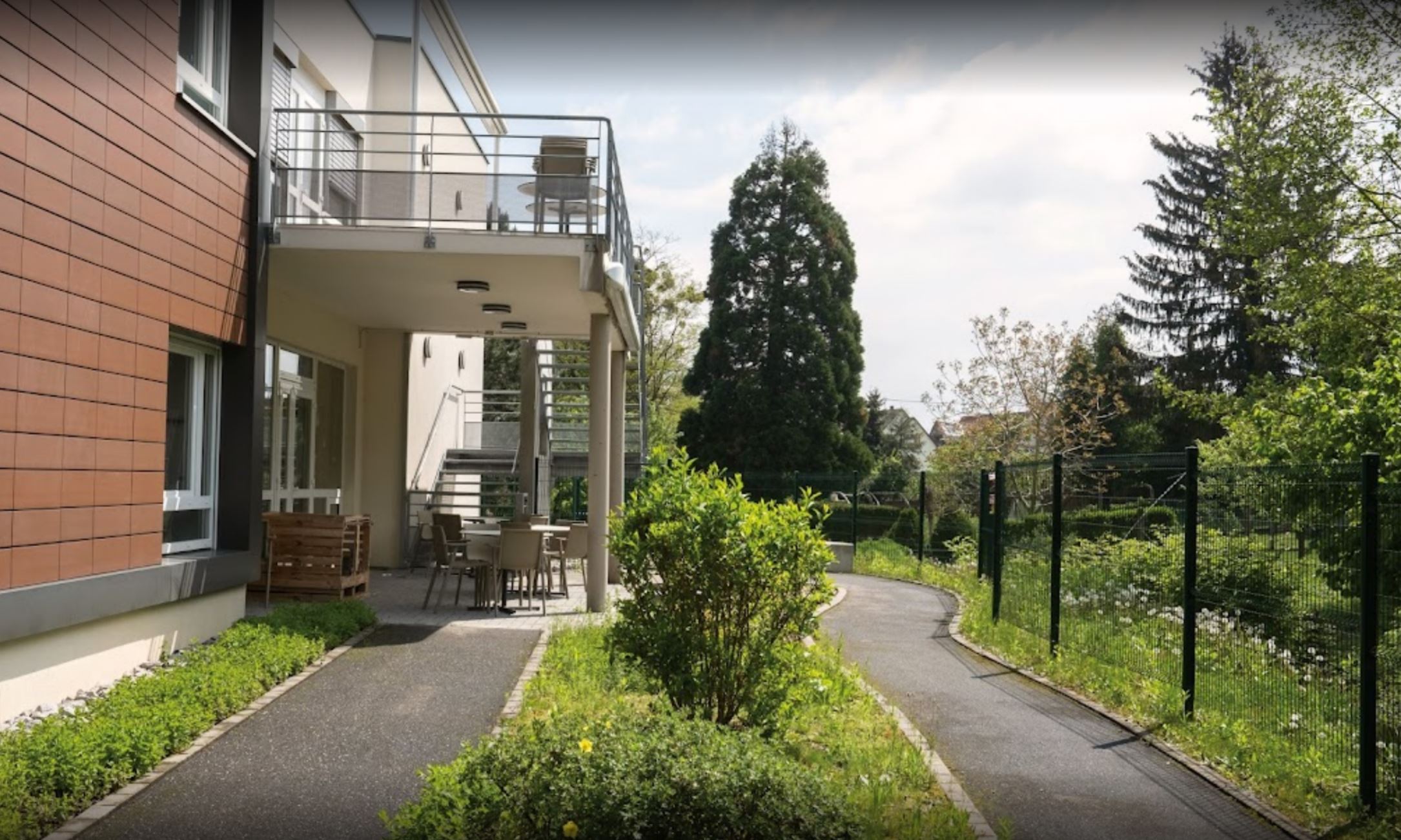 Maison De Retraite Val Des Roses Dunkerque Résidence Autonomie Le val des roses | Avis, Tarif | Dunkerque | Mazette